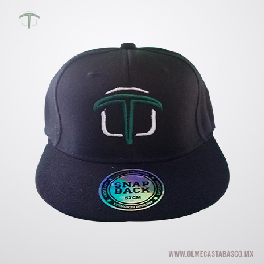 Gorra negra con logo alternativo y snapback